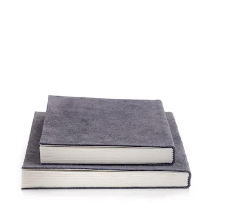 CAHIER GREY